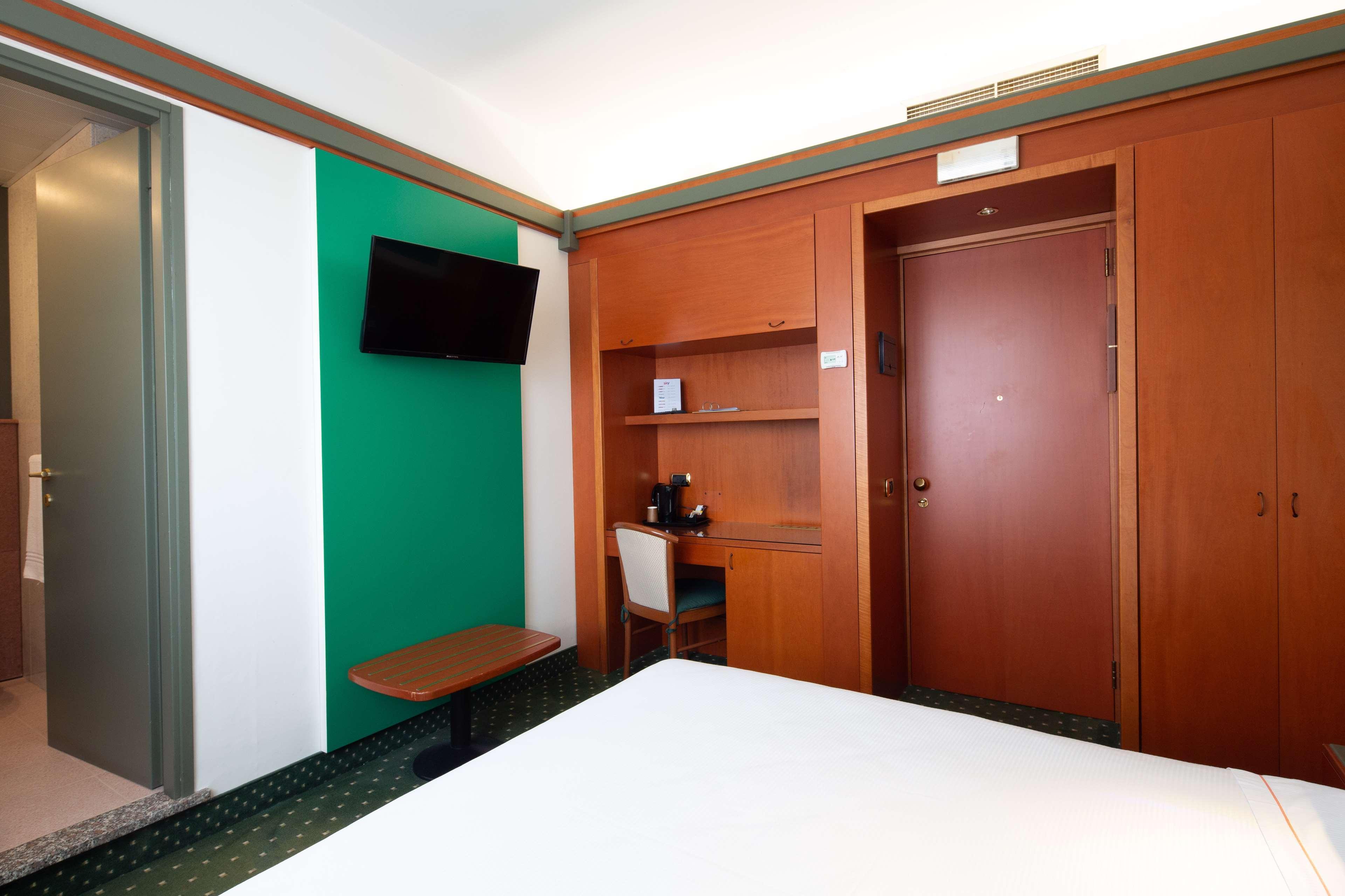 Jet Hotel, Sure Hotel Collection By Best Western Gallarate Exterior foto